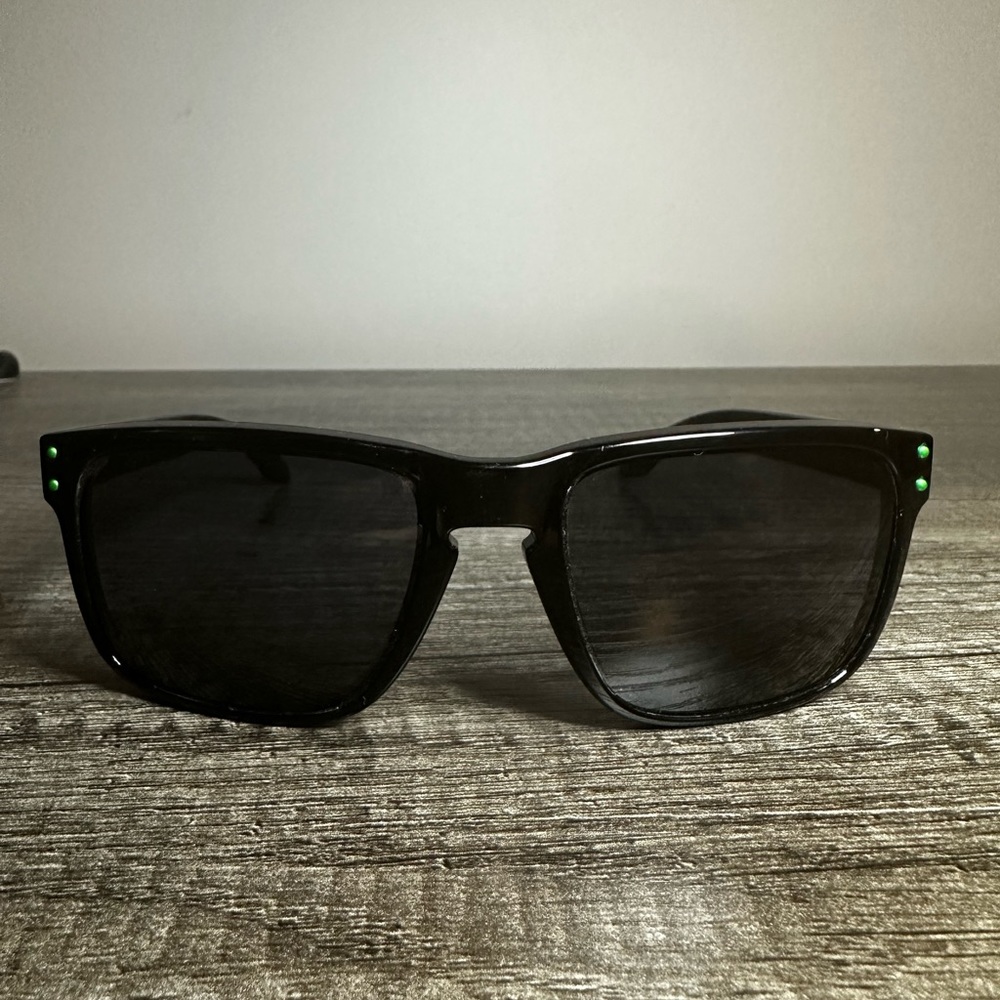 Oakley Holbrook gloss black and green frame with gray lenses